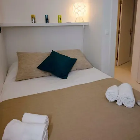 White House Boutique, 2 Bedroom Apartment, With A/c And Patio Appartamento *